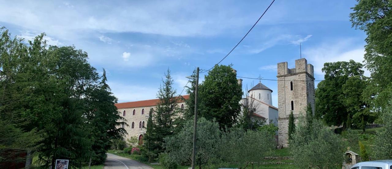 Kuca Za Odmor Dolovi Hotel Golubic  Екстериор снимка